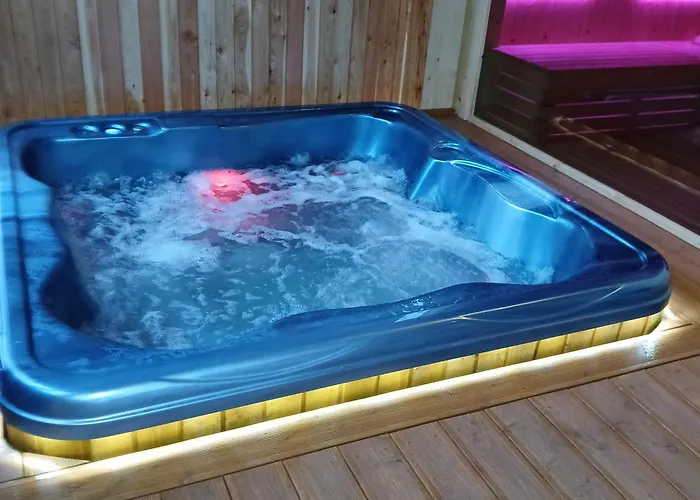 Pokoje Goscinne Kornelia- Jacuzzi, Sauna !