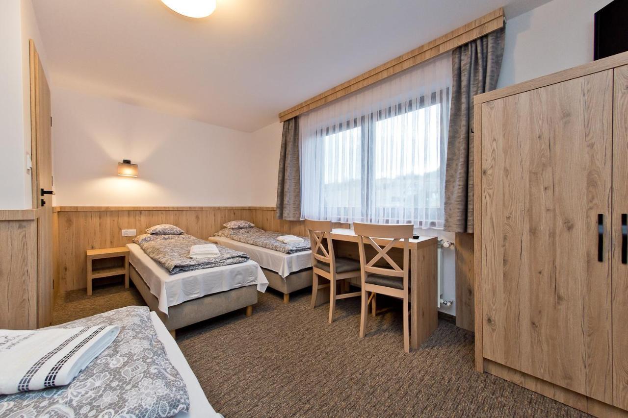 Goscinne Kornelia Homestay *
